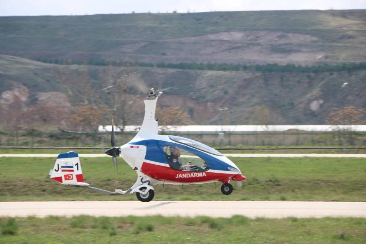 Jandarma envanterine katılan "Cayrokopter" ilk kez Teknofest'te sergilendi